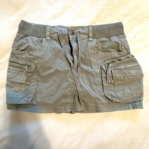 AE cargo skirt